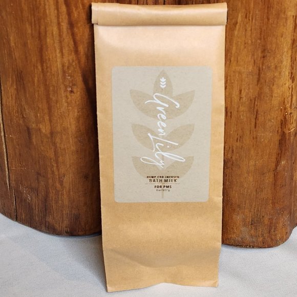 Green Lily Hemp CBD-Infused Bath Milk for PMS - Picture 1 of 3